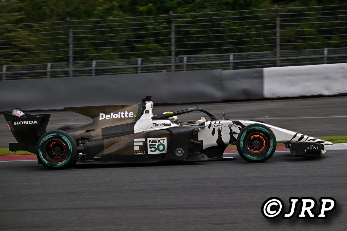 SUGO50th's tweet image. SUPER FORMULA/SUPER GT
展示・デモラン情報
車両：Twin Tiger（双寅）
※展示・乗車体験のみ

車両：KONDO RACING 56号車 リアライズ日産メカニックチャレンジ GT-R（NISSAN GT-R NISMO GT3）
ドライバー：平手 晃平 選手

車両：SF23「White Tiger（白寅）」
ドライバー：山本 尚貴 選手