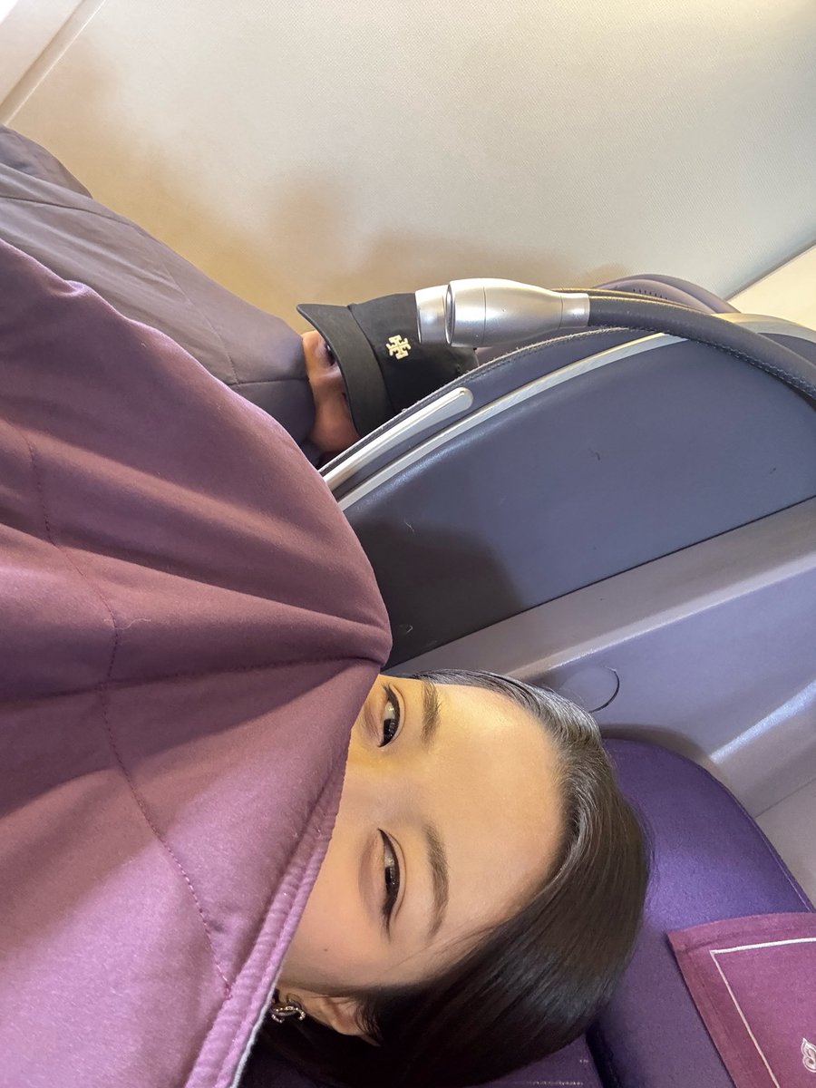 ginnynatnicha's tweet image. 🥕🥖💤