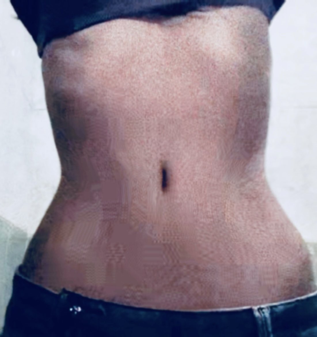 Normiewormi's tweet photo. Chicos consideran que me veo gorda para ser ed desde hace 2 años? https://t.co/3LE8ueZxLy