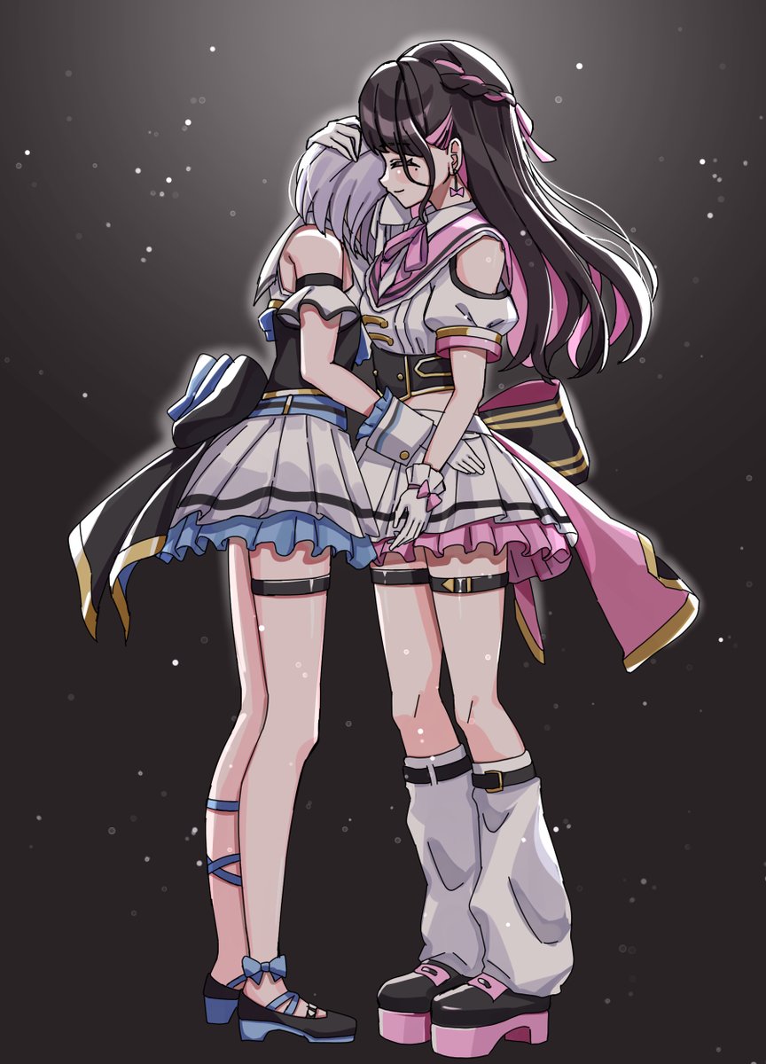 花芽姉妹がずっと支えてきてくれたからこそのフェスだったと思います😭
本当に感謝😭😭😭
#すぅあーと #なずなーと