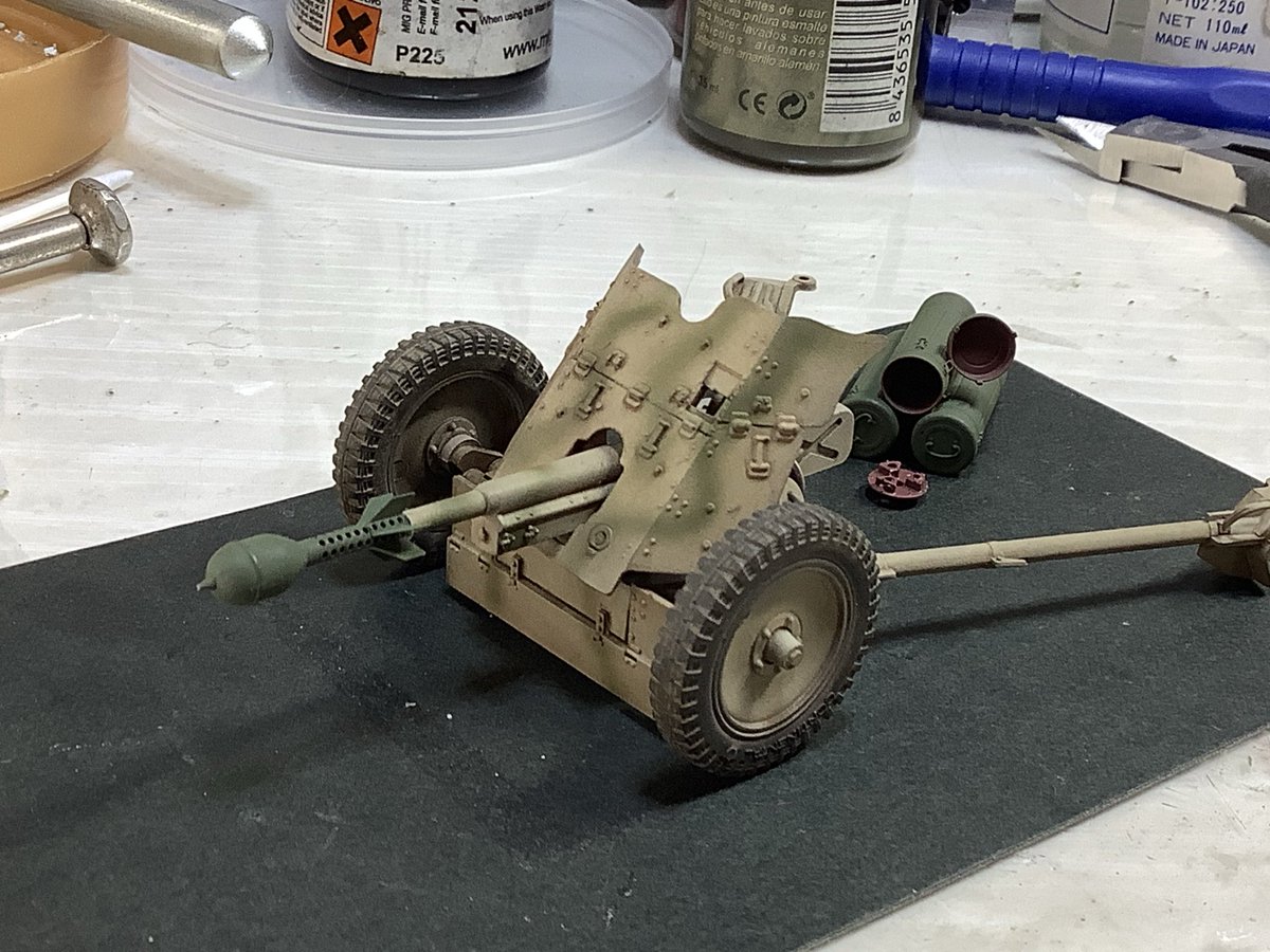 TAMIYA3.7cm ANTI-TANK GUN (PAK35/36)
 German 3.7cm Stielgranate 41

<a href="/funatter/">ふなぞう＠自称3Dプリントメーカー(個人)</a> 
ふなぞうさんが制作製品化した German 3.7cm Stielgranate 41
使用しています🥳

大戦中期以降3.7cmはGerman 3.7cm Stielgranate 41で

対戦車戦闘を行ってます。😁