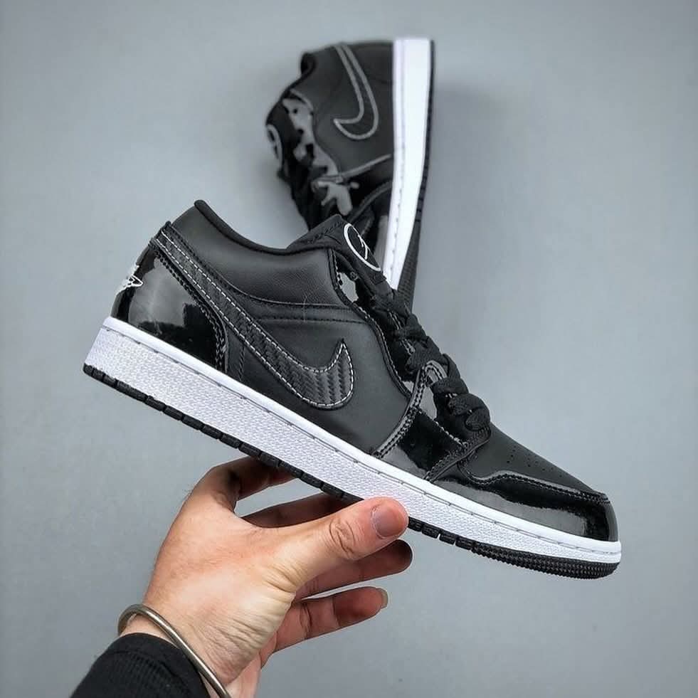 happyfeet_kicks's tweet image. Mt Kenya   Tulinde Democracy   Kariobangi  #RejectForeignInterference   Thanksgiving   Sifuna   IEBC  Malava 

Call/WhatsApp  0758127894 and we deliver countrywide ‼️, price 3500