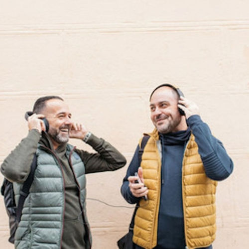 NOW PLAYING: Body'n'soul (Pooley's soul mix) by Mateo &amp; Matos #deephouse Listen here: dogglounge.com