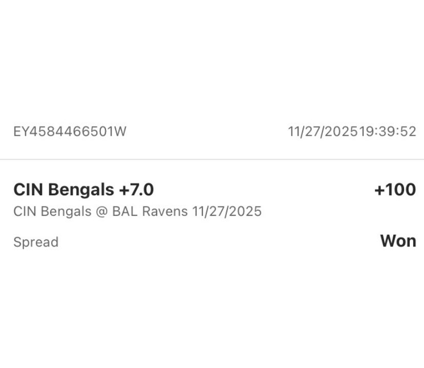 FIRSTLADYMLB tweet media