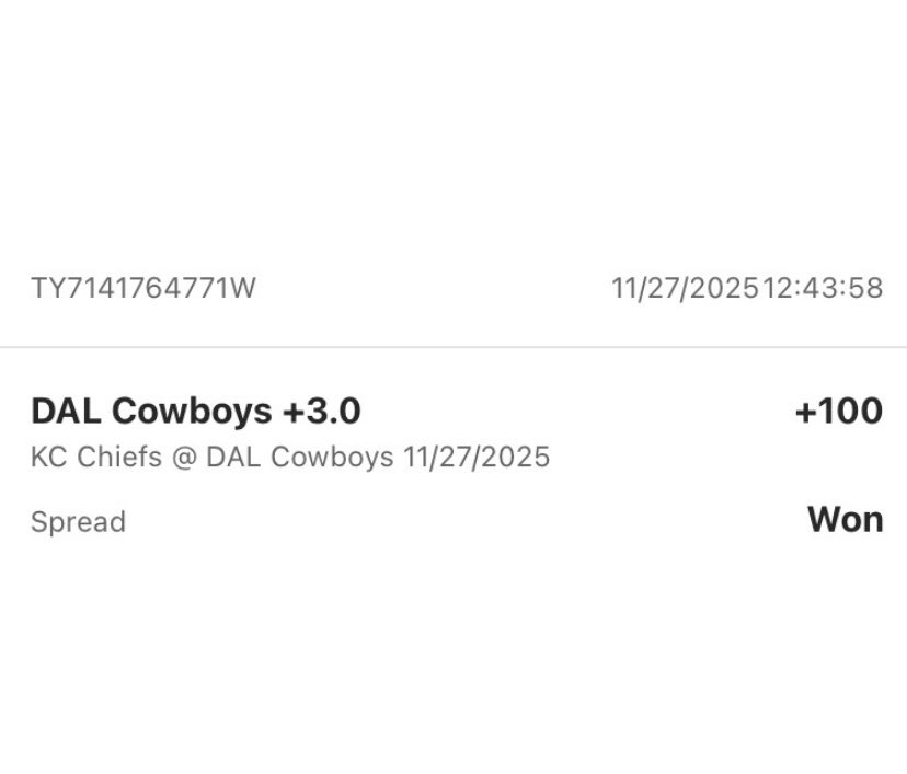 FIRSTLADYMLB tweet media