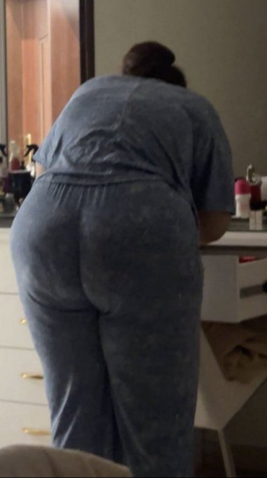 كيف تبوني اترك الدياثه واسترجل ؟؟

#ديوت_بدوي