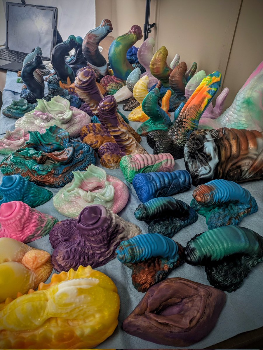 Our black Friday sale and drop is LIVE!!! Our biggest sale of the year hits the shop again! Fresh toys, great prices ♥️♥️ kuduvoodoo.net ♥️♥️
#sextoy #dildo #kink #fantasydildo #silicone