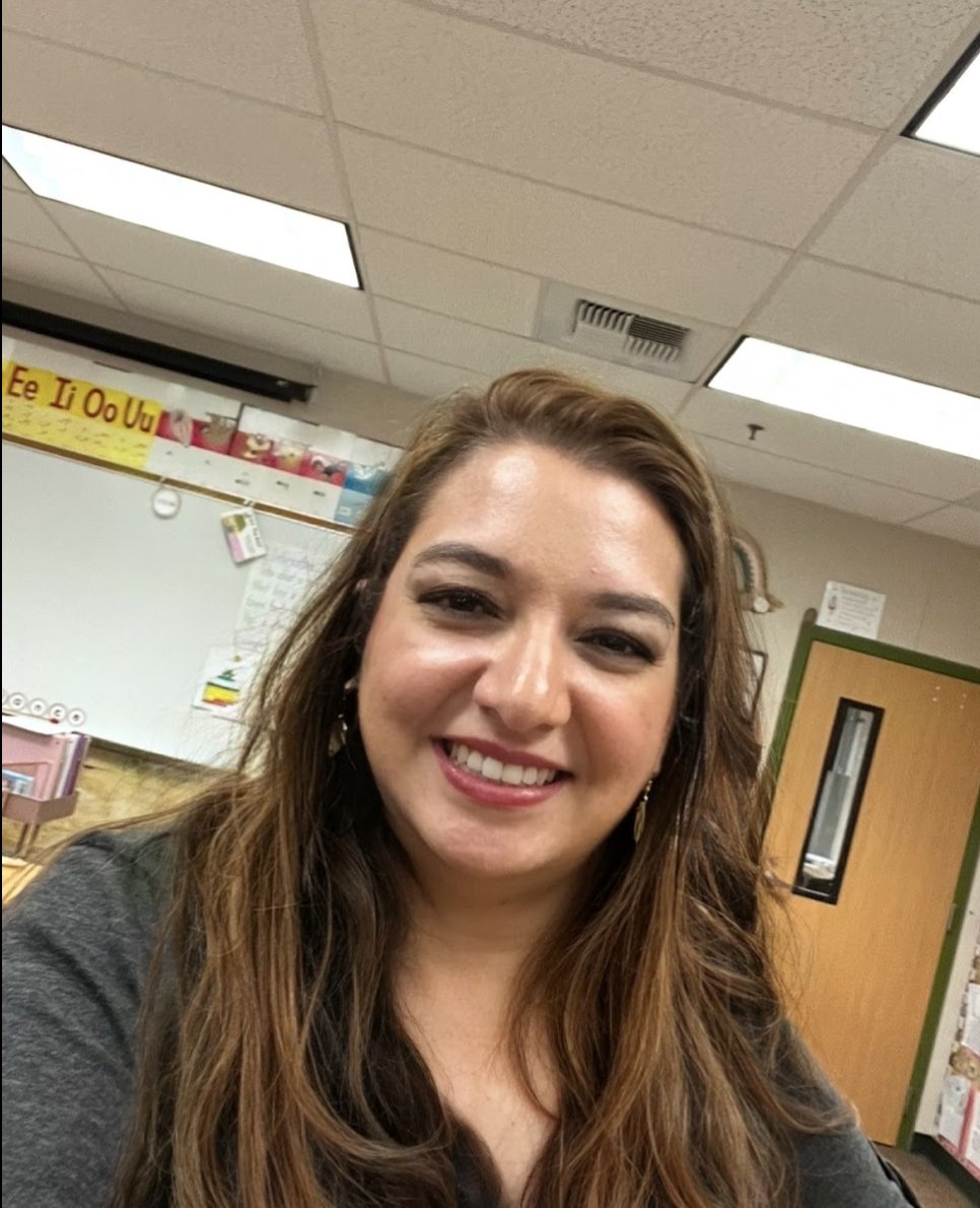 itsmrsEspinoza's tweet image. Any wonderful supporter out there tonight willing to help my students with art supplies for our #Christmas projects? I have a couple of packs under $8. Thank you! 🥰 #clearthelist 
amazon.com/hz/wishlist/ls…