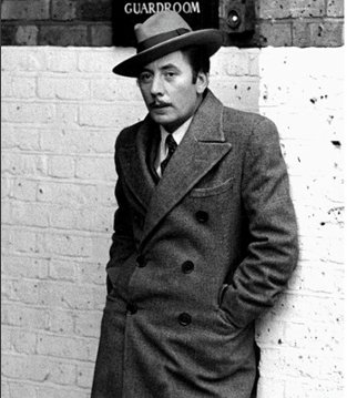 PteJoeWalker's tweet image. For all your essential supplies this #BlackFriday call at the lock-up. If I haven&apos;t got it, I&apos;ll know someone who has. #DadsArmy