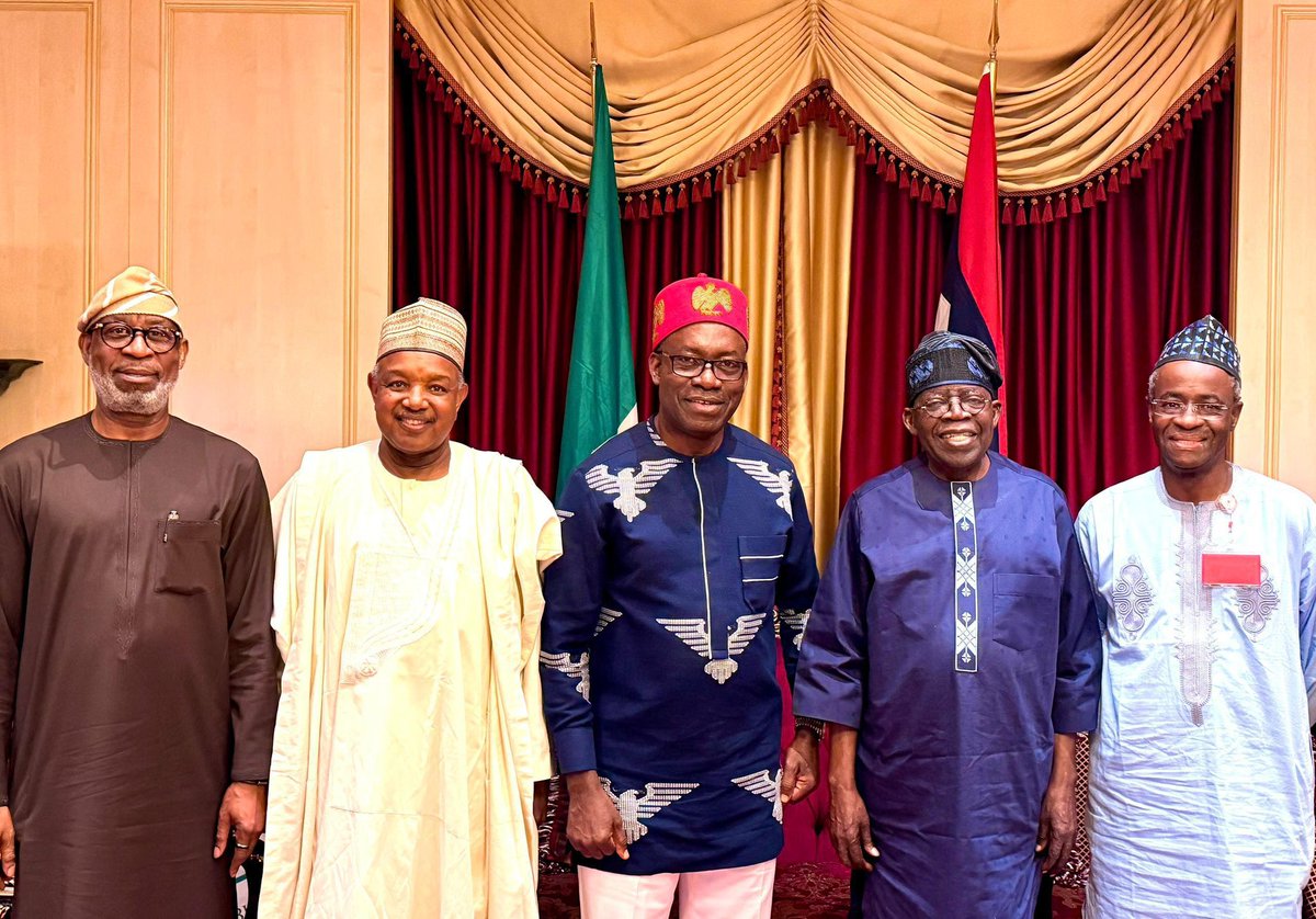 CCSoludo's tweet image. Yesterday, I paid a courtesy visit to my dear friend and brother of over 22 years, His Excellency President Bola Ahmed Tinubu, GCFR, at the State House, Abuja.

Mr. President received me with his usual warmth, big smile, and open arms. He again personally congratulated me on the…