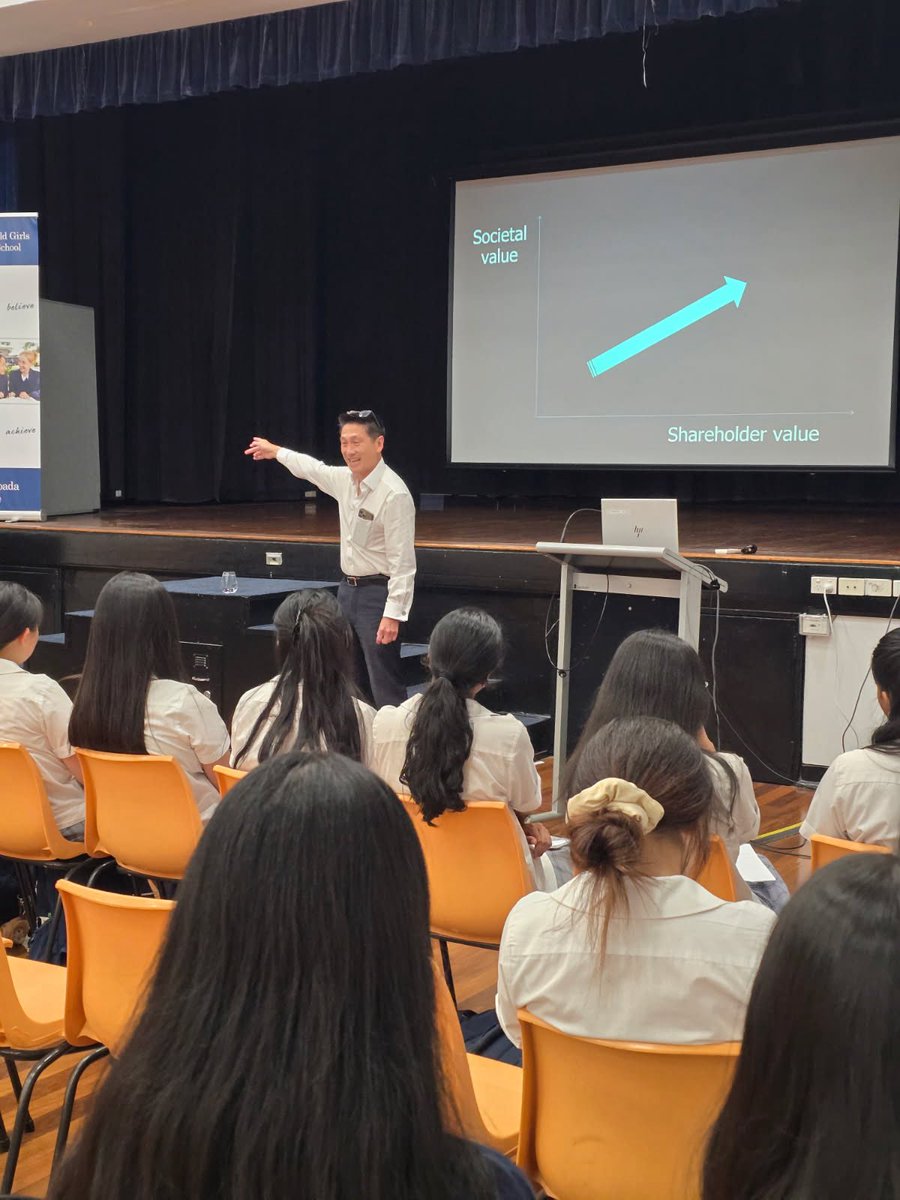 StrathfieldGirlsHigh tweet media