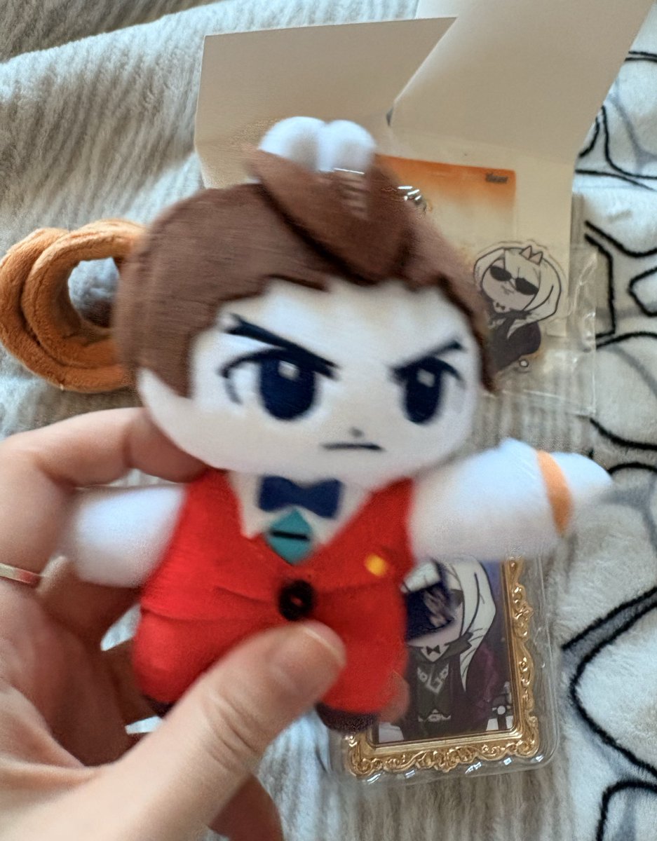 cherryekdyd's tweet image. 드디어 그들을 품에-
신나서 와방 흔들기-