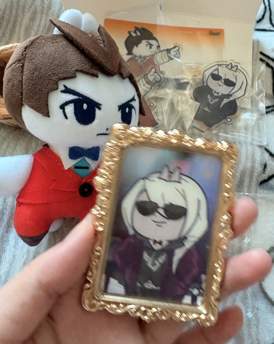 cherryekdyd's tweet image. 드디어 그들을 품에-
신나서 와방 흔들기-