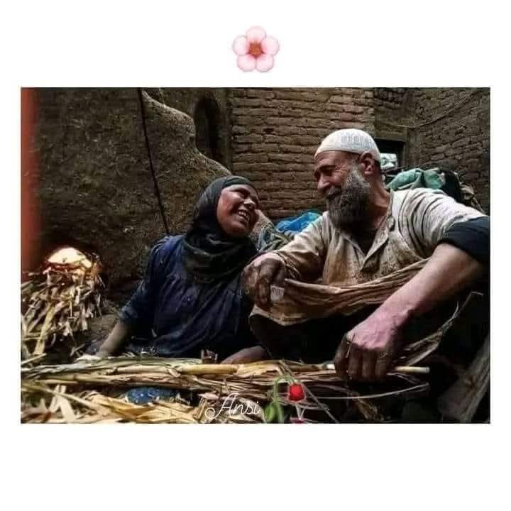pakpride218's tweet photo. ہم نے ہنس ہنس کے تیری بزم میں، اے زندگی!
کتنی آہوں کو چھپایا ہے ، تجھے کیا معلوم
#اردو_زبان #اردو_شاعری 
@lip_loose https://t.co/idOdJSa7Lk