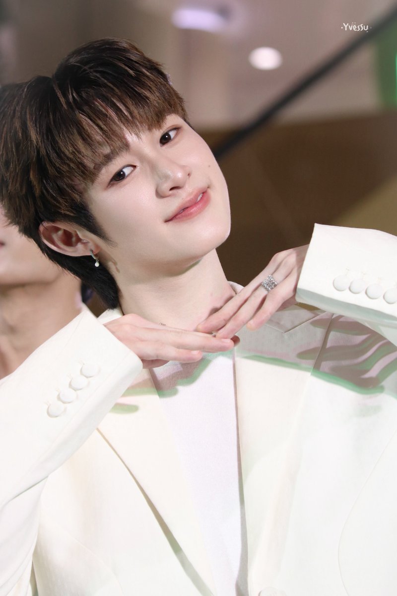 ยัยคนสวย 💅

📸 271125.˚ #RobinsonxDMD 🎁✨
                              
<a href="/natasittttt/">Nat ;) น้องแจมแจมแจม ft. ไนท์ 🥸</a> ~ #natasitt 
#ฮาร์ทดิสของแม้กณฐ : #MaxNat ˊˎ