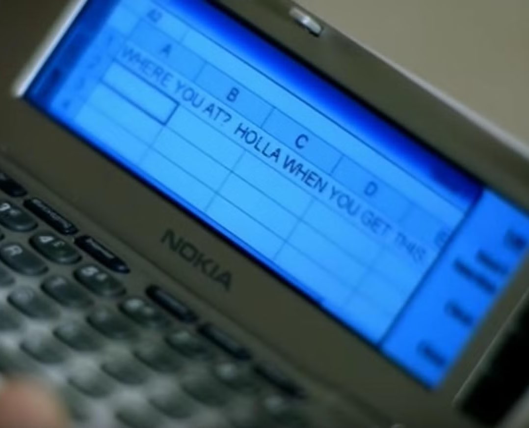 Beyoncé references Kelly Rowland's Dilemma in new Instagram post.