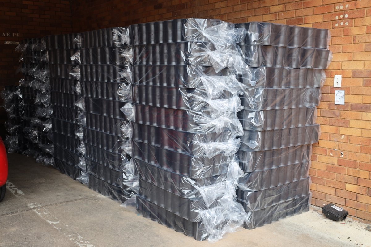 IAAfricaNetwork's tweet image. Operating across electronics, electrical and ICT sectors, TSE collaborates with engineering departments at TUT to provide expert advisory services, product development support and low-volume manufacturing for innovators, SMEs and industry partners.