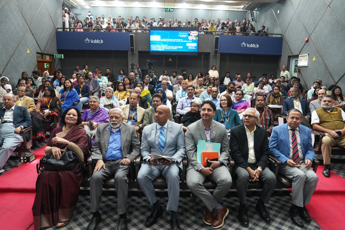icddr_b's tweet image. 🤰🏾 Global Nutrition Expert Calls for Early MMS Intake at icddr,b Day 2025 Observance

At a special seminar marking icddr,b’s 65th anniversary, global nutrition expert Prof. Keith P. West Jr (@JohnsHopkinsSPH) highlighted how early nutritional support can decisively improve…