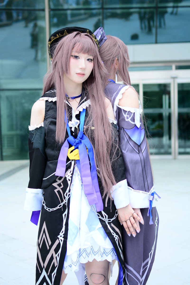 "보긴 뭘 봐?"

#HonkaiStarRail #herta #cosplay