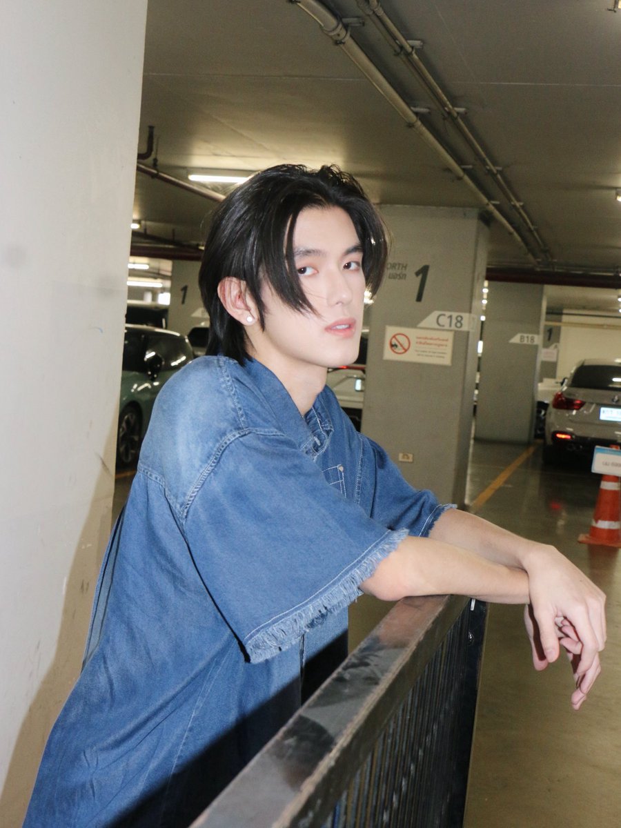 tia51.Official tweet media