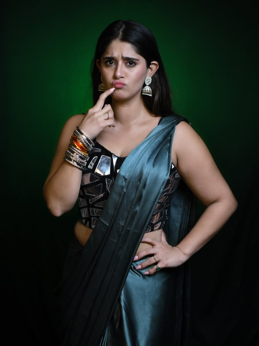 vdbulletin's tweet image. #ChandniBhagwanani  😍