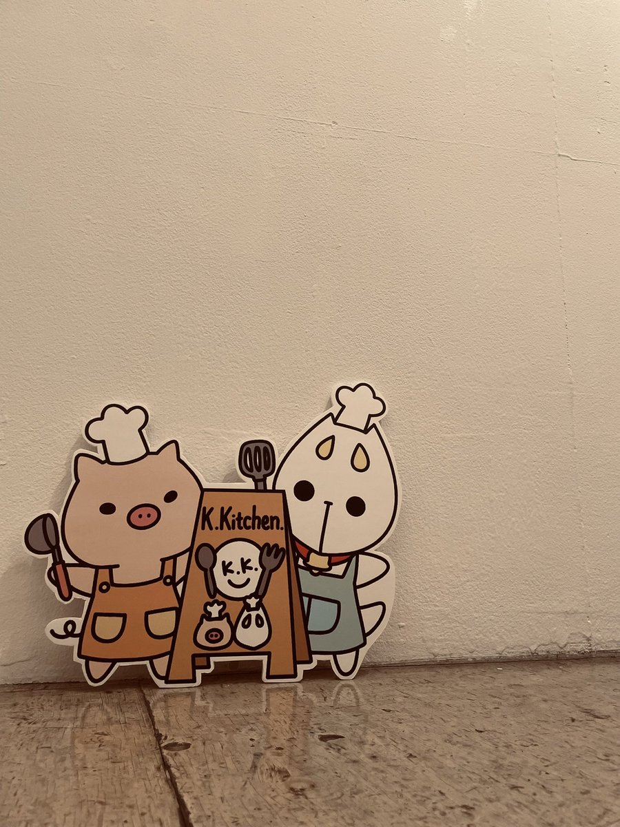 kkdesignbu's tweet image. OPENいたしました🍽
本日から3日間よろしくお願いします☺

K.K.デザイン部
第3回 個展『K.Kitchen.』

場所 : デザインフェスタギャラリー原宿WEST【1-G】

入場料 : 無料(予約不要)

 #kudokimu