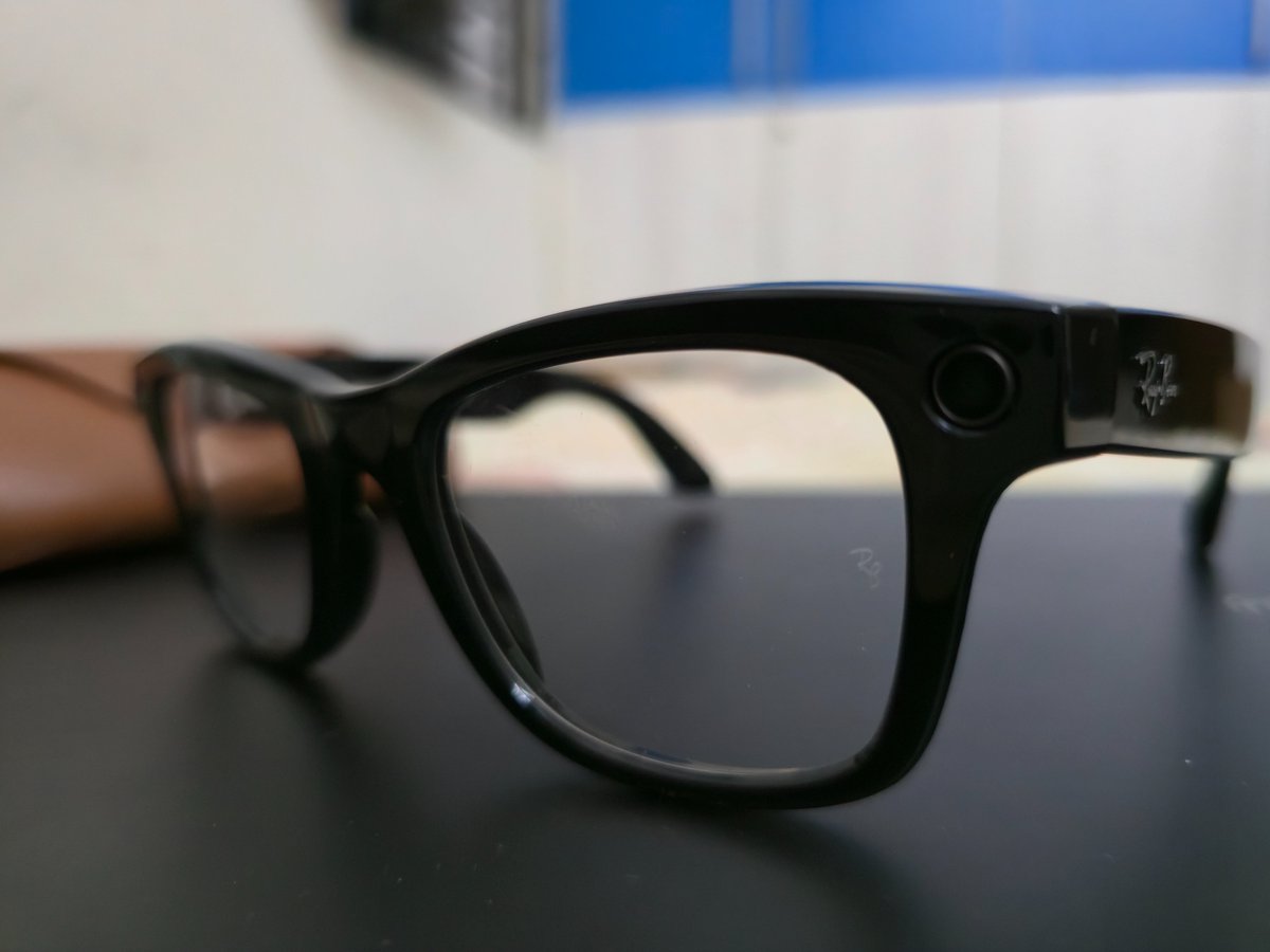 kundankrishna81's tweet photo. 6 months with Ray‑Ban Meta glasses as a college student .
#META 
#RayBanMeta
#RayBan https://t.co/e6cmEnxjIZ