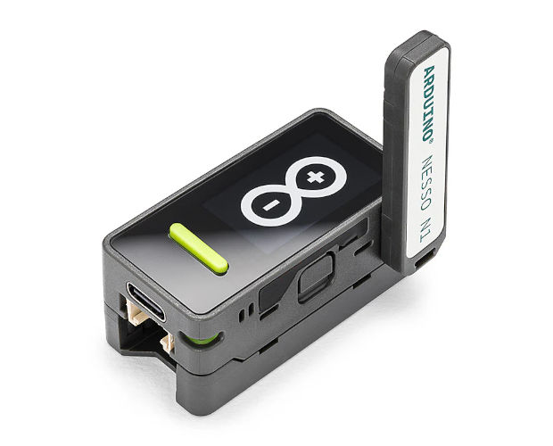 eleshop's tweet image. 【商品情報】Arduino Nesso N1 / TPX00227
eleshop.jp/shop/g/gPBS316/
M5StackとArduinoがタッグを組んだ、ESP32-C6搭載のコンパクトなIoT開発キットです。各種無線通信と1.14インチのタッチディスプレイ、プログラマブルボタンにIMU等搭載。スマートホームや工業用、教育用アプリケーションに最適です。