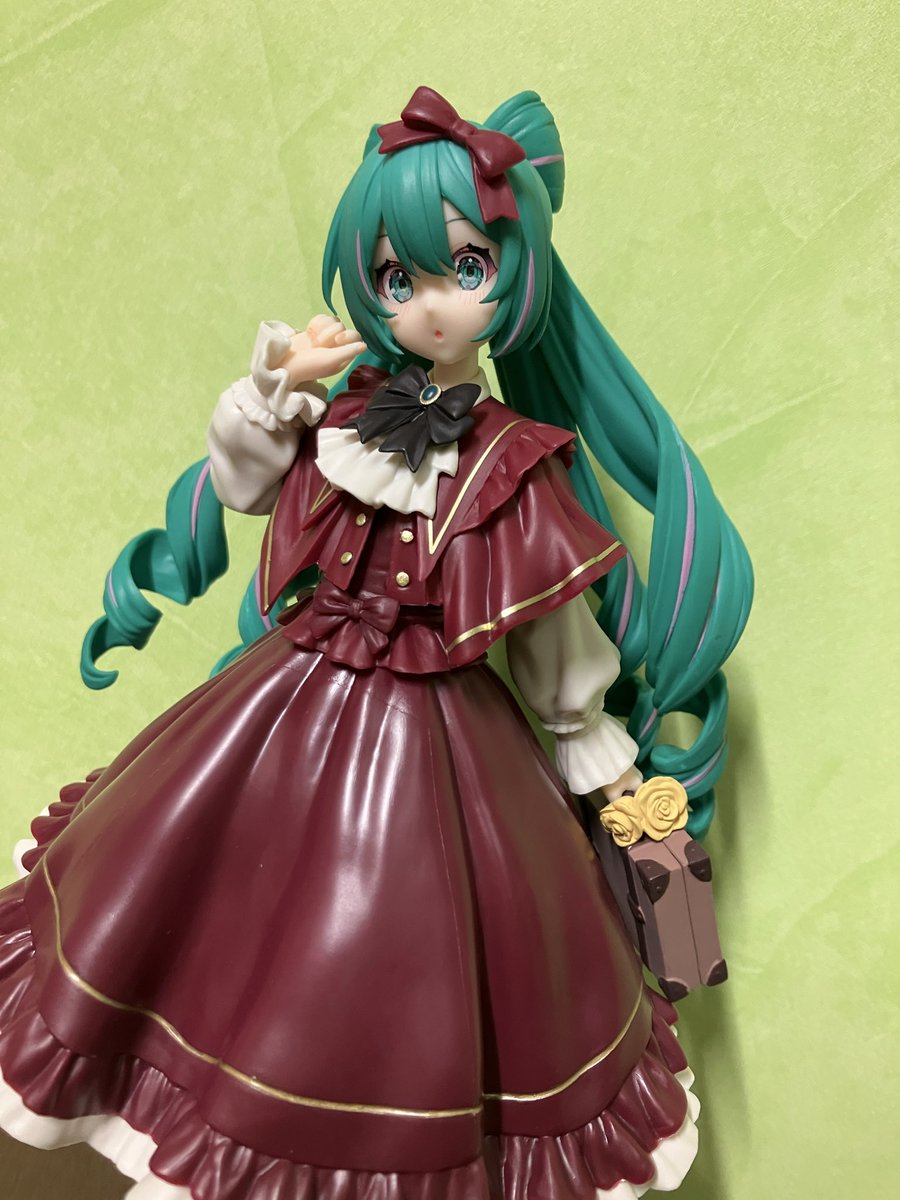 本日入荷】2F 本日より✨ 初音ミクのフィギュアが登場です🫶 今回は