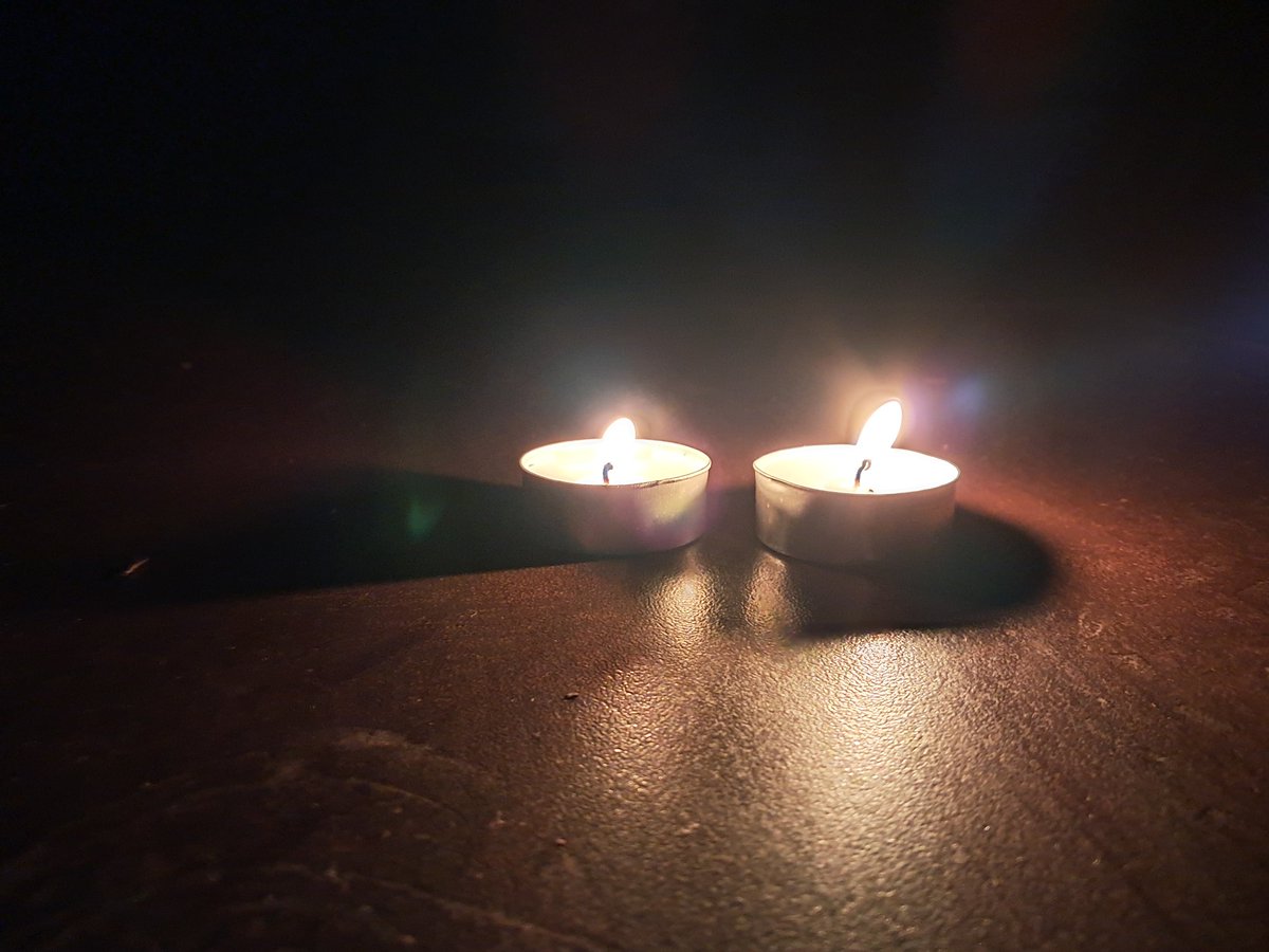 Zer ote du suaren #argia k hainbeste liluratzen gaituena? (argazki honetarako metxeroarekin piztua)
#AsteanBehin
#Sasitxiotx