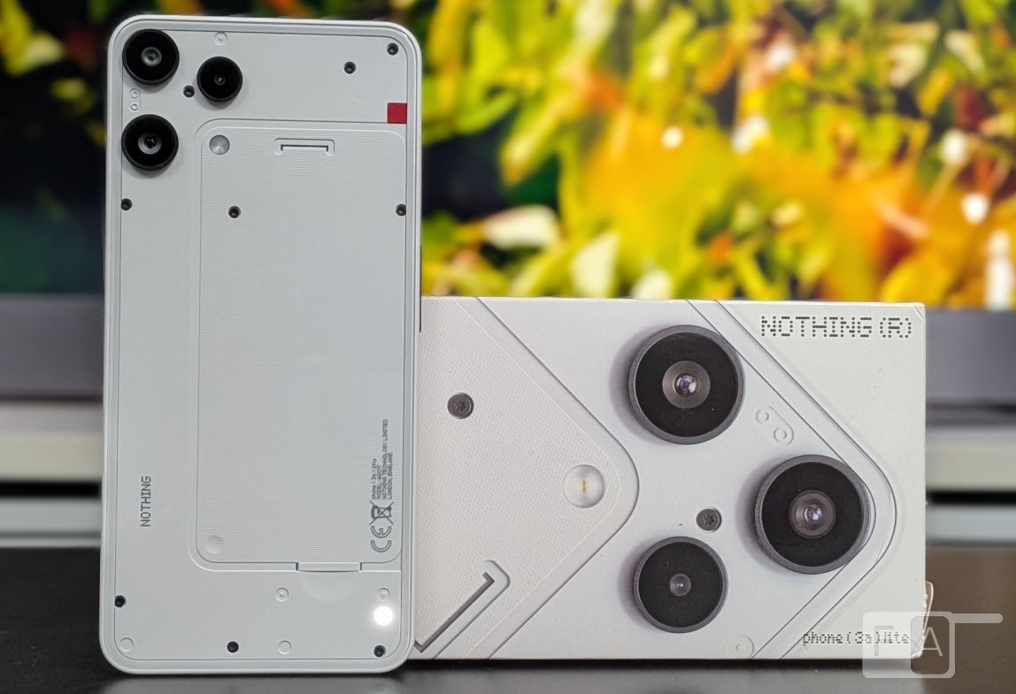 FoneArena's tweet image. Nothing Phone (3a) Lite Review: Premium design, Less compromises fa2.in/528oc #NothingPhone3aLite