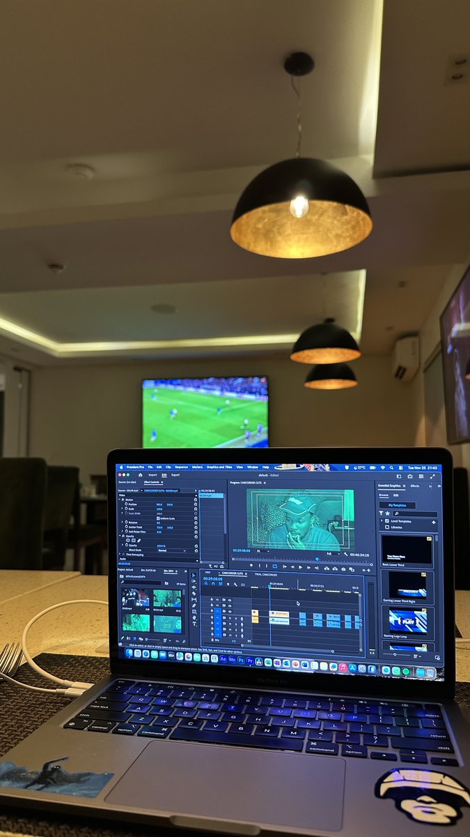 flygodT's tweet image. GM have you watched my first YT interview?

Please do, you will love it

25 mins of free game!

Shot &amp;amp; Edited by me, link below 👇🏾