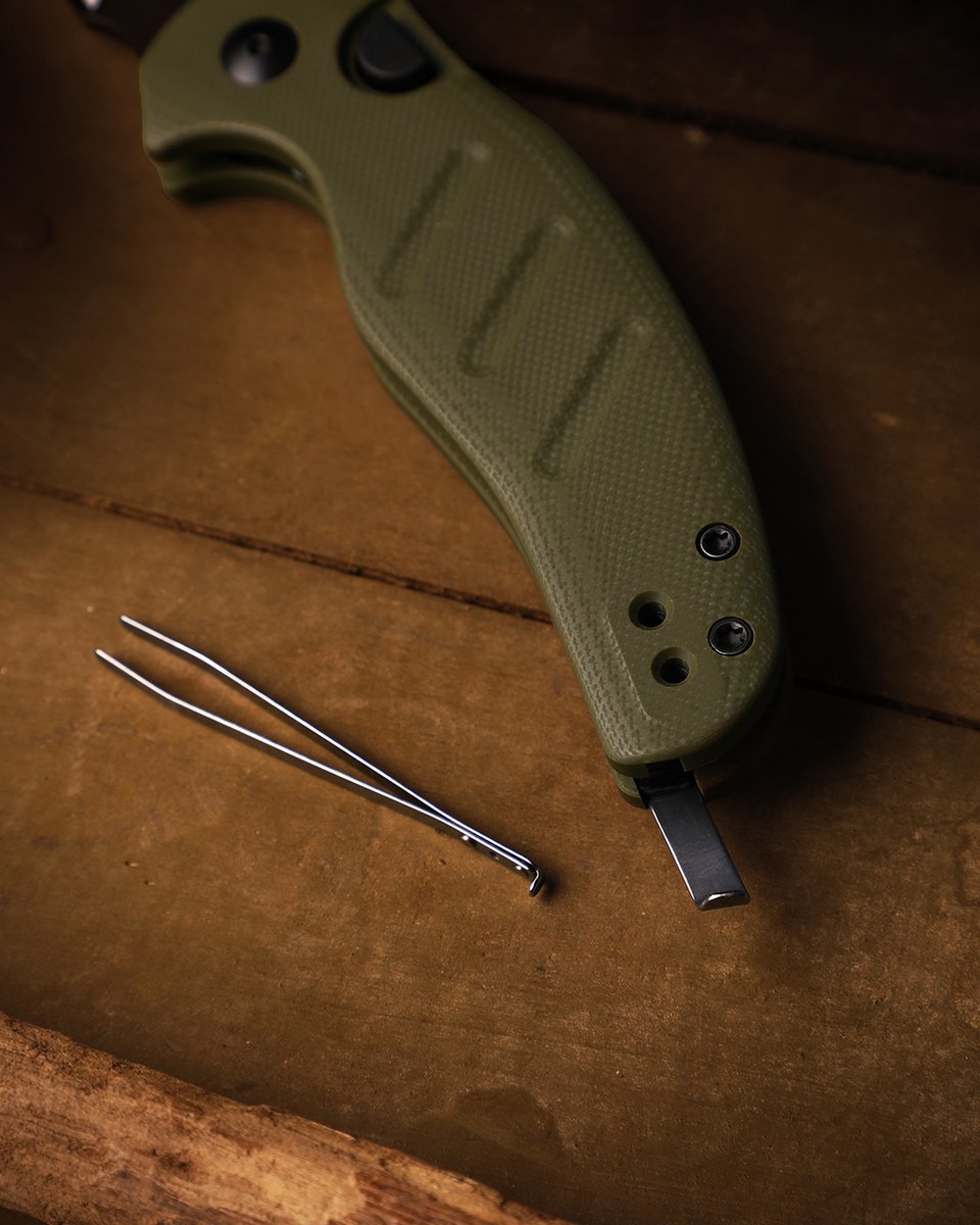 Kizer_edc's tweet image. Sheepdog C01C Family, New Additions — C01C UTI 1 &amp;amp; 2 Are Coming Soon

⏰Launching December 1 at 12:01 AM EST

The new Sheepdog C01C Uti is sized between the Mini (6.18&quot;) and the Regular (7.60&quot;), offering a four-finger grip.

#kizer #edc