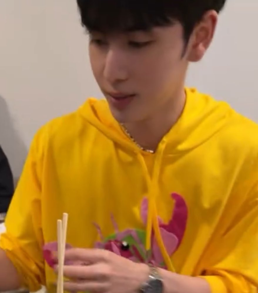 withhercrush's tweet image. น่ารักกกกกy-y