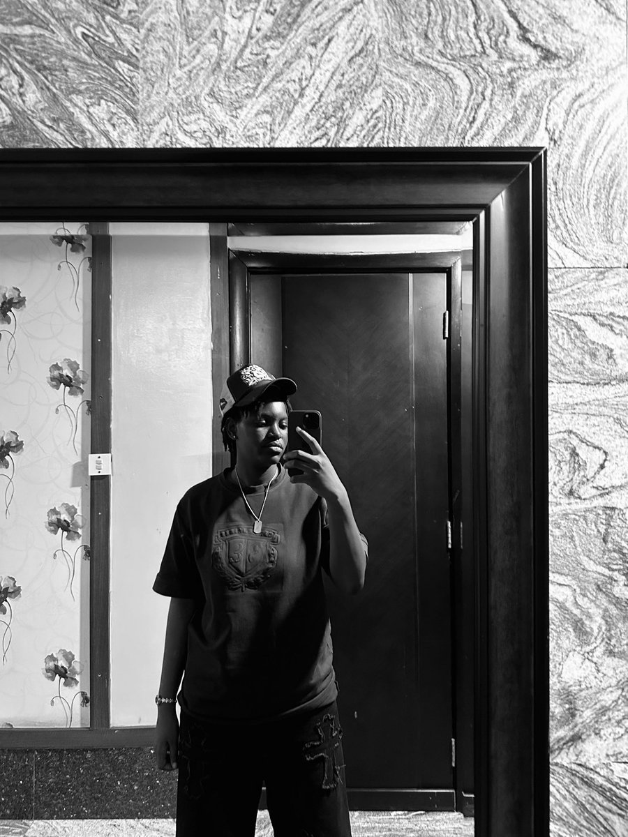 Replying to all GM! 

Gm to all my active followers ❤️