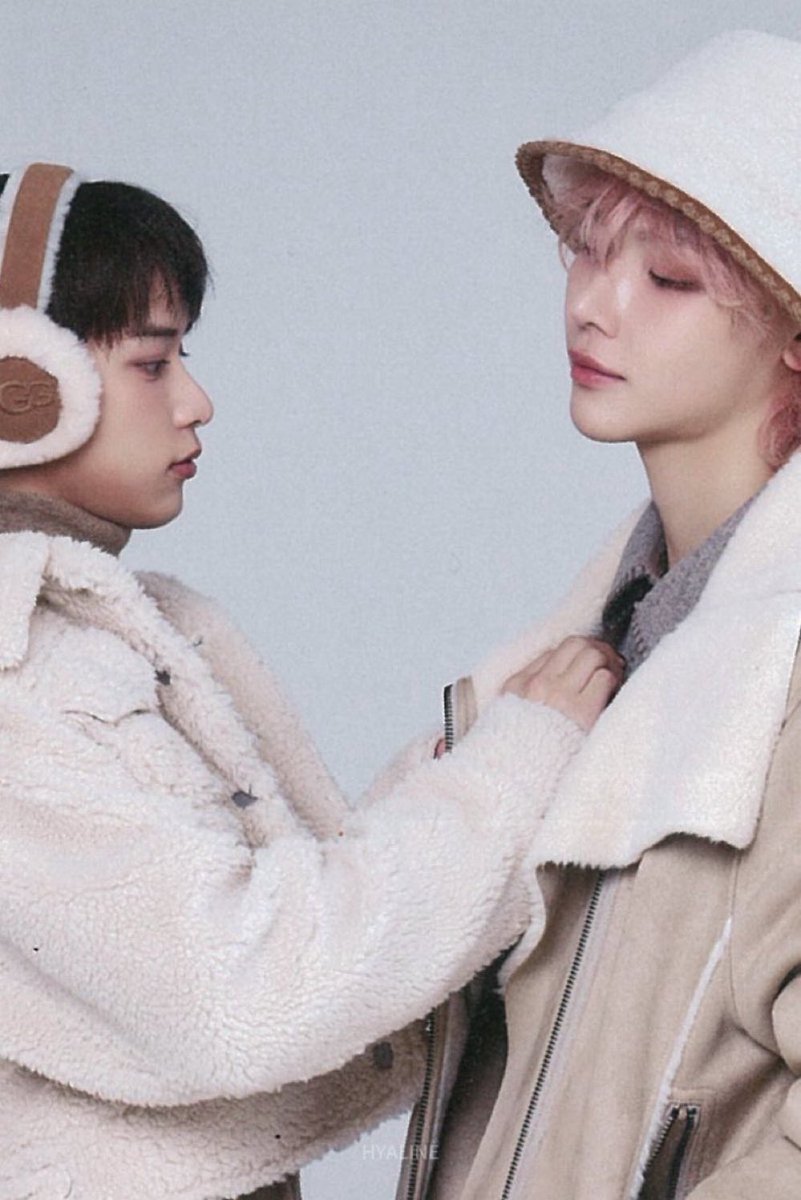 dyudyu0205's tweet image. 아안돼...도망가야되...