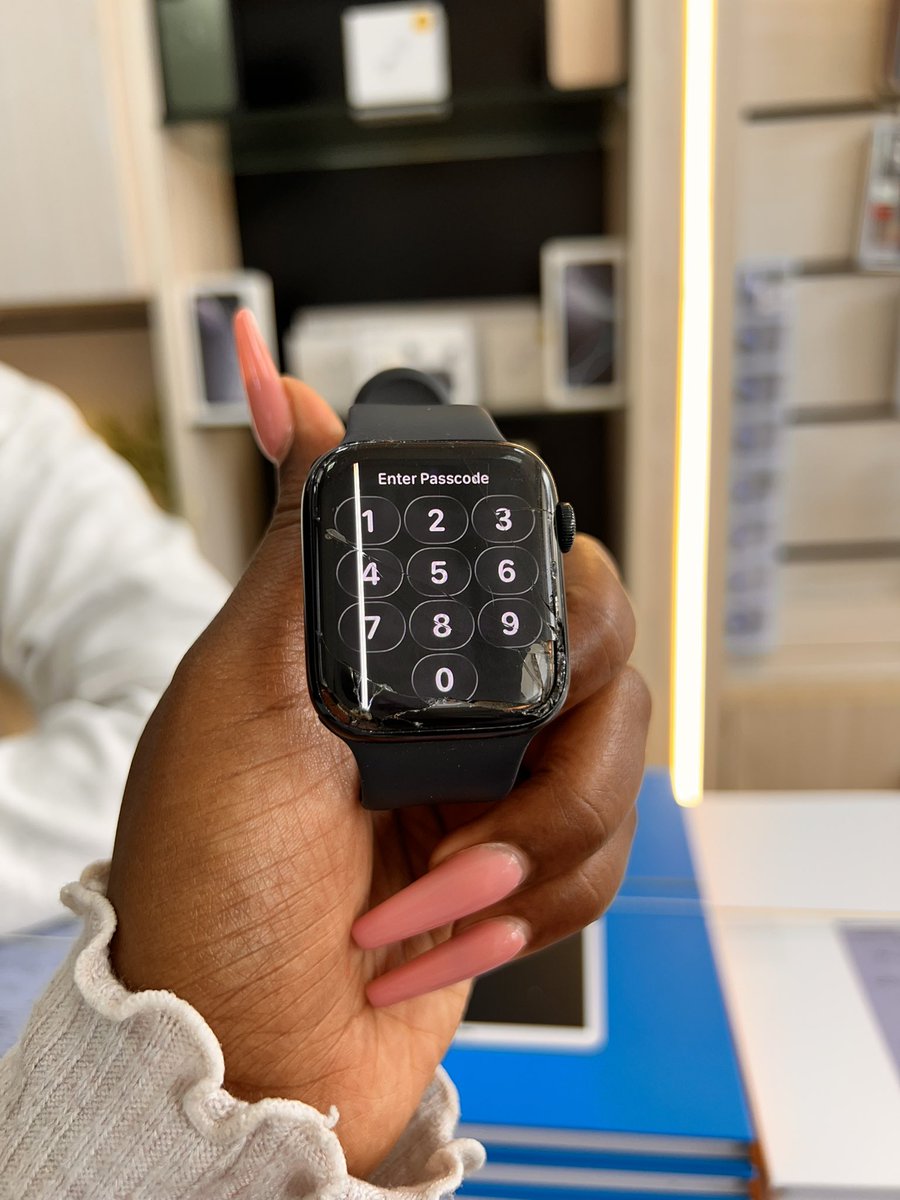 primefixke's tweet image. Top of the morning repairs 

Apple Watch SE 2nd gen 44mm screen 12000
📍Norwich union second floor suite 8
☎️0703700600
#primefix #applerepair #iphonescreen