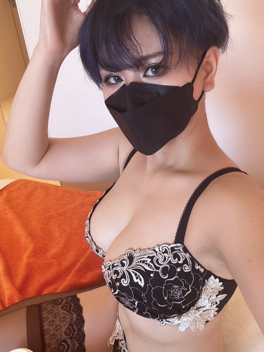 私から誘っていいですか…？
許可なしOKならすぐ行きます、♡↺で！