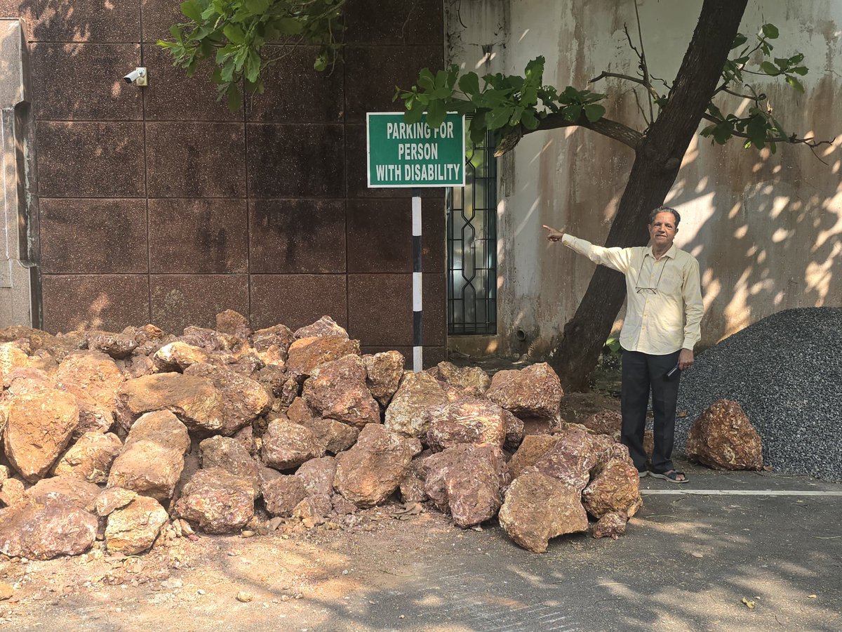 Prakash W. Kamat tweet media