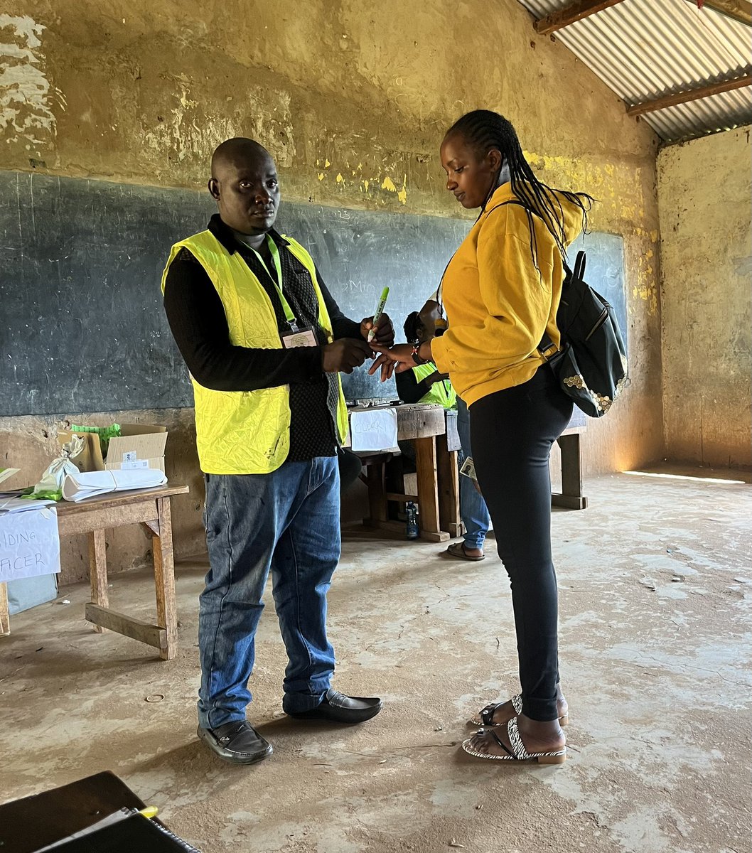 EdwardKakumu's tweet photo. Yesterday @MzalendoWatch was in Mbeere North Consituency, observing &amp; documenting byelection processes in the area.

Looking forward to utilize the experience to develop recommedations that enable open &amp; inclusive electoral reforms pre-2027 elections. 

#MzalendoKwaGround #PIERK https://t.co/QgUhMTvJ7d