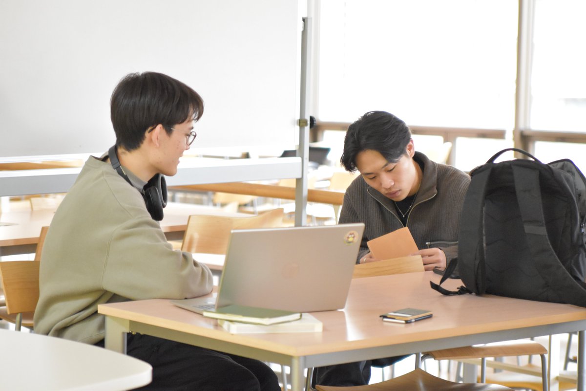 Iwate_puPR's tweet image. #岩手県立大学 #未来ベース 
本日も３階食堂で＼超！開館中！！／

勉強📝も、おしゃべり🗣️も、エンタメ🎲も！
全てが詰まった空間にぜひお越しください！！