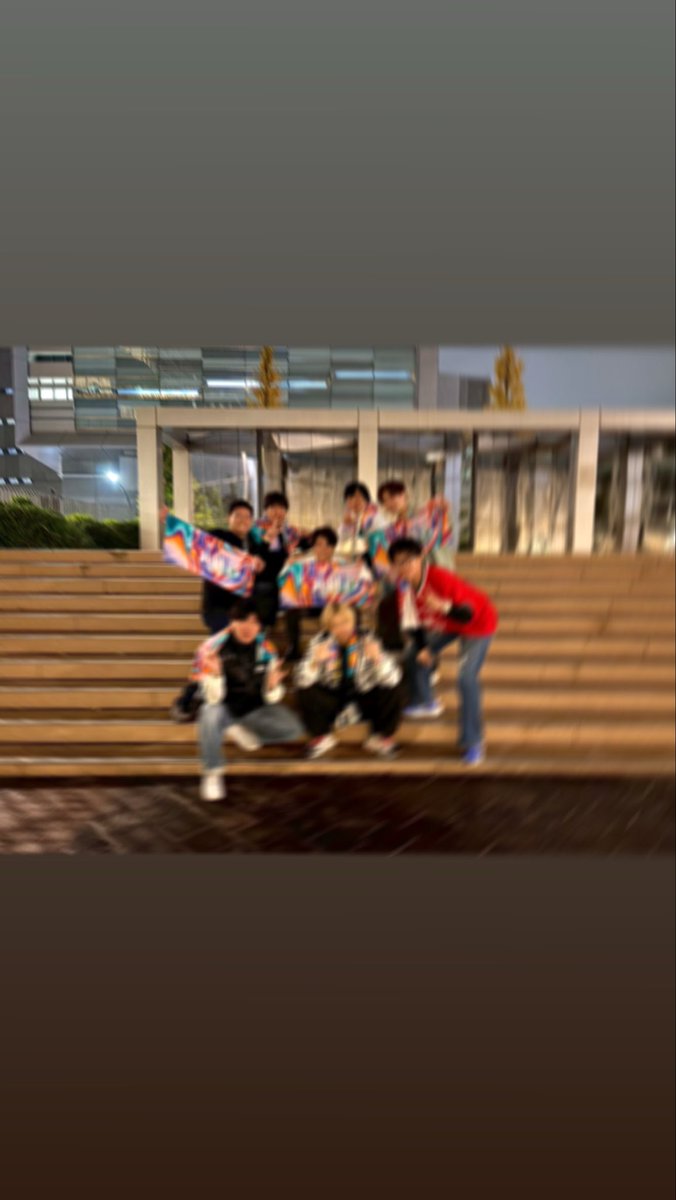 leoieiri74's tweet image. 〜bulb〜　東京ファイナル

レオちゃんの音楽に　
全力で浸かれたツアーでした。
本来１公演参加だったけど良すぎて４公演😘

またFC LIVEを糧に人生頑張れる😘
ありがとう。

#家入レオ
#bulb