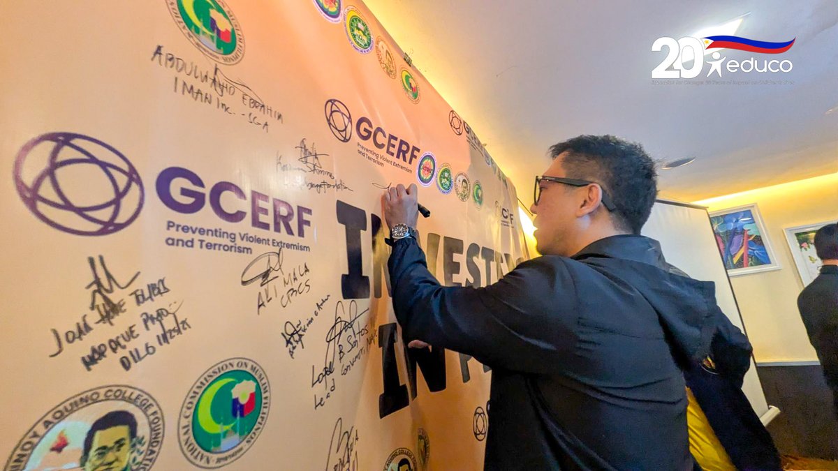 EducoPH's tweet photo. Educo Philippines joined the #MadarisForPeace &amp; Resilience round table to strengthen partnerships for child protection and peacebuilding—timely as we expand our Sponsorship and Education programs in Mindanao.

Full story 👉 https://t.co/ZT98p0TNLe

#Mindanao #EducoPhilippinesAt20 https://t.co/O2a6i4zO3u