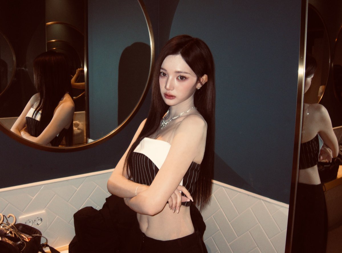 triplescosmos's tweet image. 재밌었던 한터 음악 페스티벌💖

#tripleS #트리플에스 #トリプルS
#トリプルエス #トエス
#YeonJi #연지 #ヨンジ