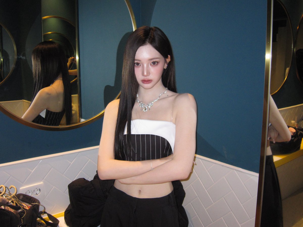 triplescosmos's tweet image. 재밌었던 한터 음악 페스티벌💖

#tripleS #트리플에스 #トリプルS
#トリプルエス #トエス
#YeonJi #연지 #ヨンジ