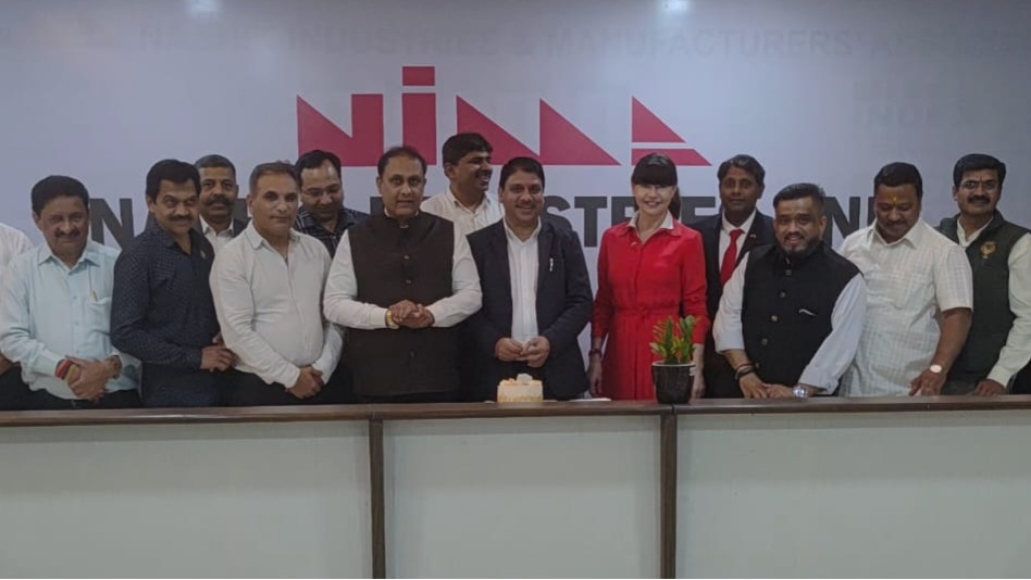 Shreekant26's tweet photo. Shreekant Patil Leads Nashik Export Push with Poland-India Chamber at NIMA
#shreekantpatil #nima #nashik #polandindiachamber #leadership #export #trade #europe #maharashtra #EPM #charteredengineer #consultant #BISIndia #ZED #Lead #Certification #ODOP #ViksitBharat #TIAportal https://t.co/JDJXkKoDrb