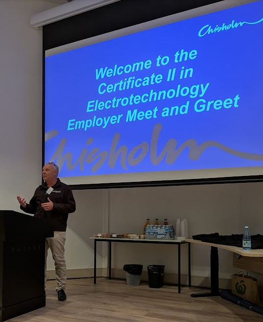 EZYAIR's tweet photo. 📷 Celebrating the Future of Electro-Technology! 📷
What an inspiring evening!

Dan from EZYAIR was thrilled to greet the graduating students of the Essential Workers of Electro-Technology program today! These students are the next wave of skilled tradespeople, and their dedication is truly commendable.

A massive thank you to Steve Steendam from Chisholm TAFE for driving this crucial program and helping to equip these graduates with essential skills for the future.

The event was made even better by the fantastic industry support, with Dan being joined by:
Taylor from MEGT
Matt from AIG
Elvis from EP Electrical

Congratulations to all the graduates! We can't wait to see what you achieve. 📷📷