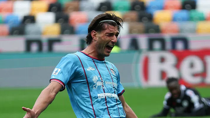 ProfidiAndrea's tweet image. 💥 Gennaro #Borrelli, segnali importanti al #Fantacalcio dopo la doppietta

📈 mv 5,95
📈 fm 6,68

✅ 11 partite
✅ 3 gol

Con Belotti OUT è lui la prima punta del #Cagliari e sta mandando segnali importanti 🔴🔵

Arriverà il bonus anche contro la #Juventus? ⤵️