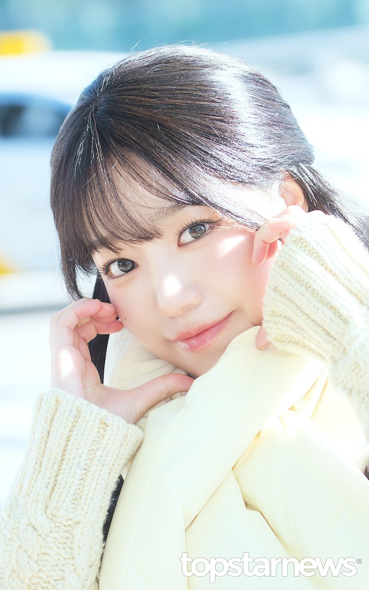 인천공항 출국길 조유리 현장 사진