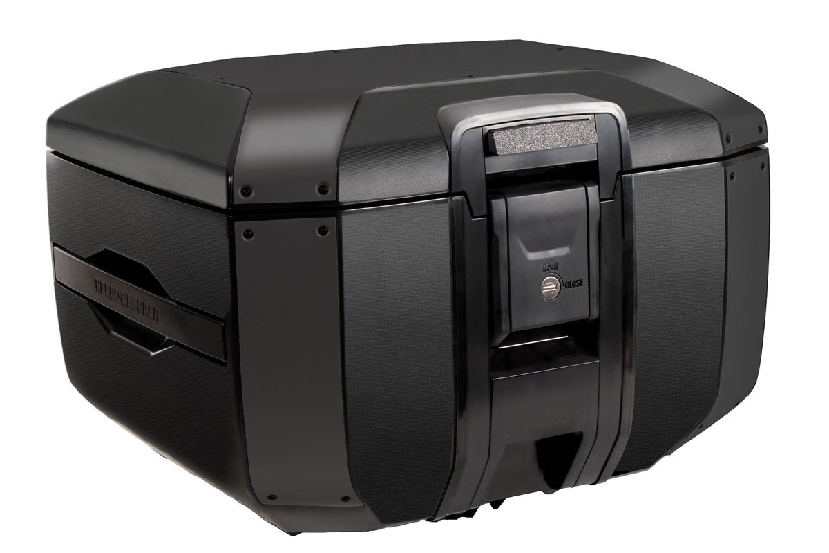 plot_touring's tweet image. ヘプコ＆ベッカー新製品！
11/4～9の期間で開催されたイタリアのEICMAショーにて発表された新製品のご紹介！
今回のご紹介はスマートラック専用のXコアトップケース(610297-0001/610297-0000)です👍…